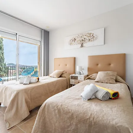 Private Vista Seaviews Vila *